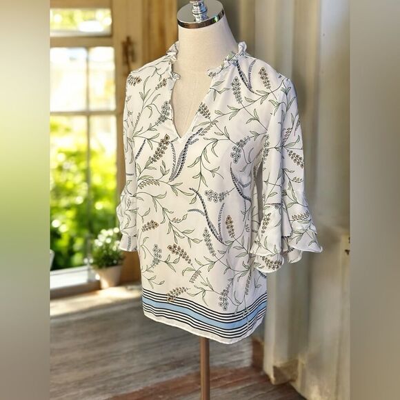 Ann Taylor Floral Tiered sleeve Flowy Blouse Size XS - Picture 3 of 14